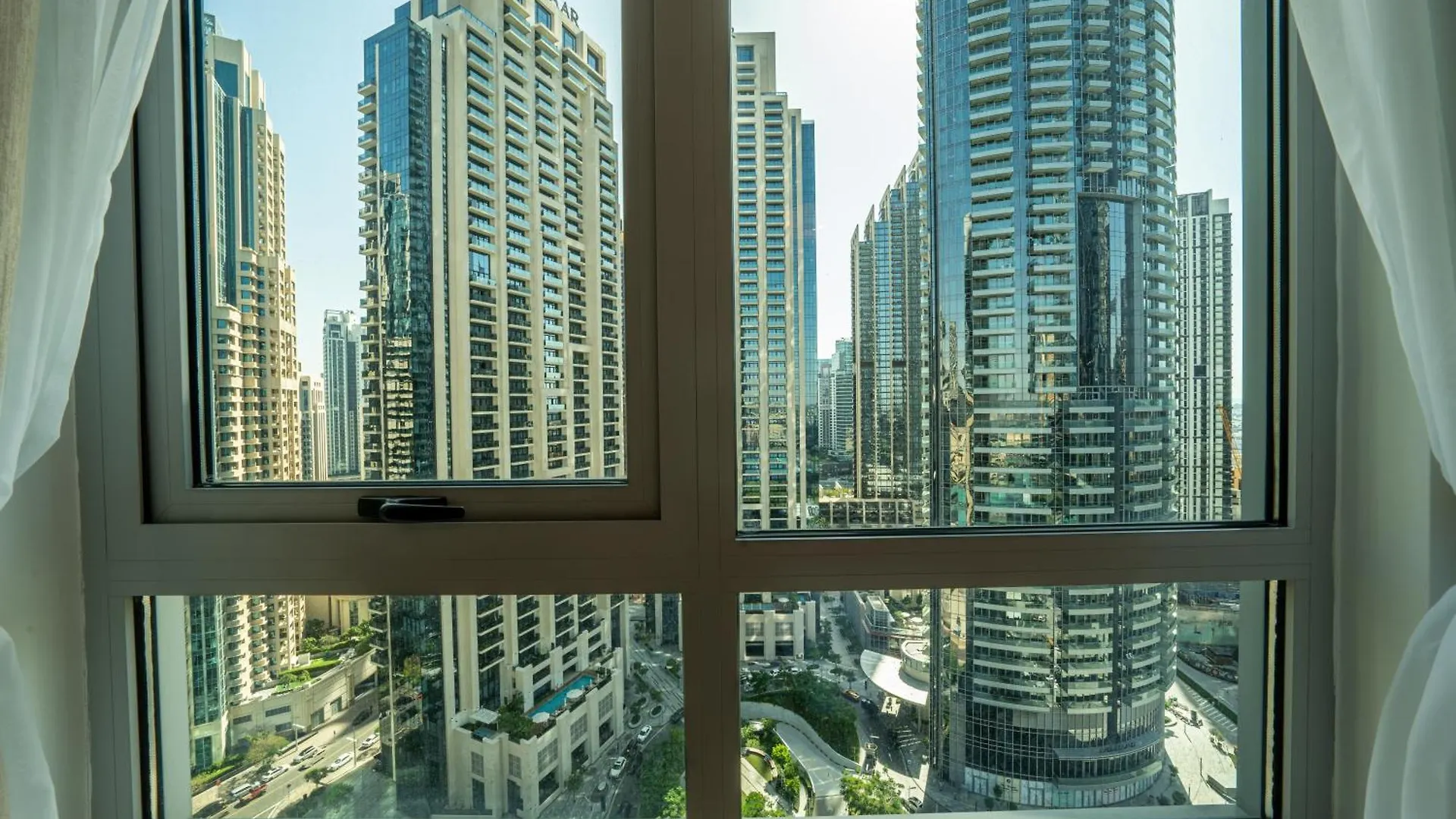 Best Location In Downtown Dubai Apartment