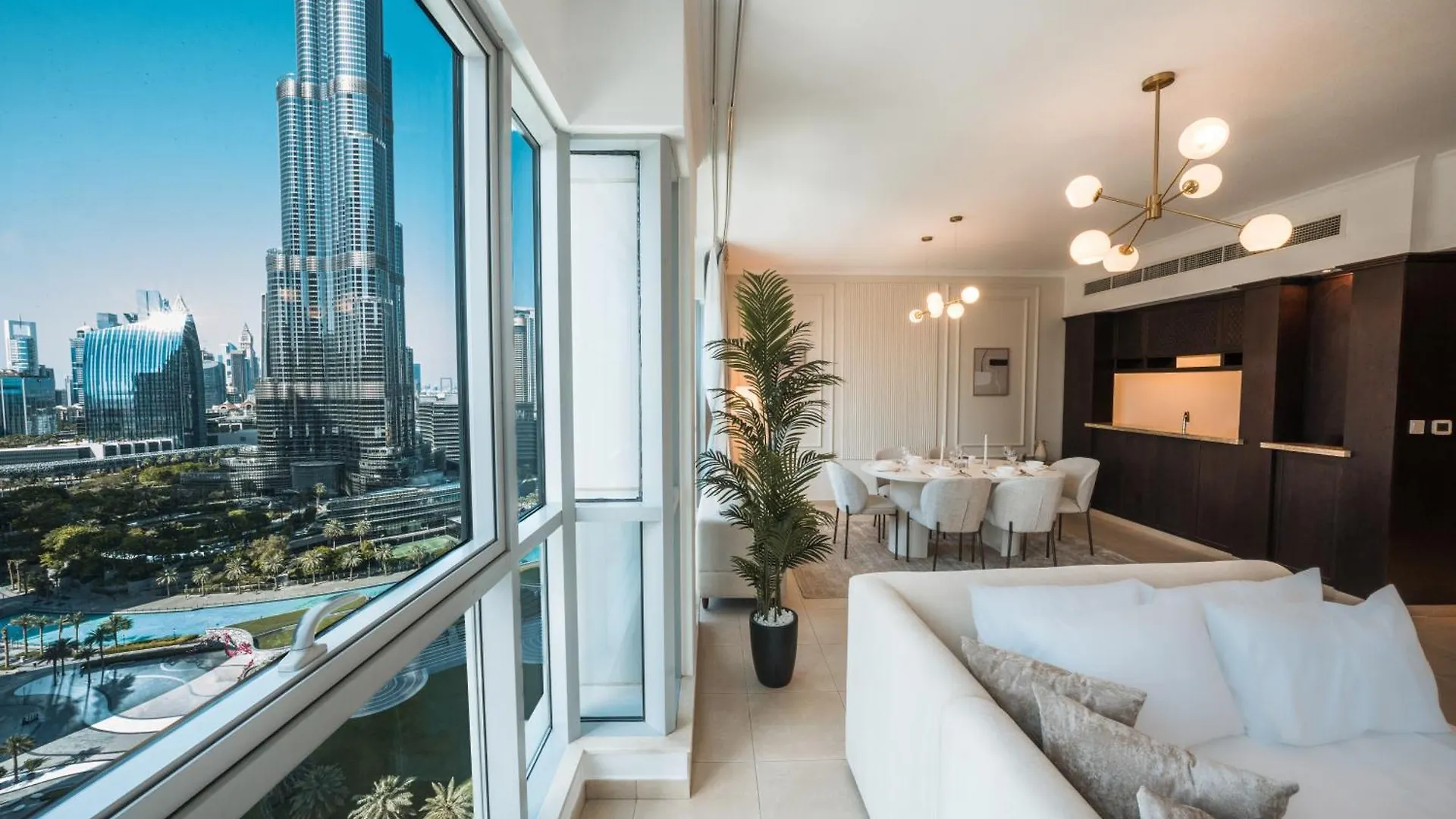 Apartment Best Location In Downtown Dubai