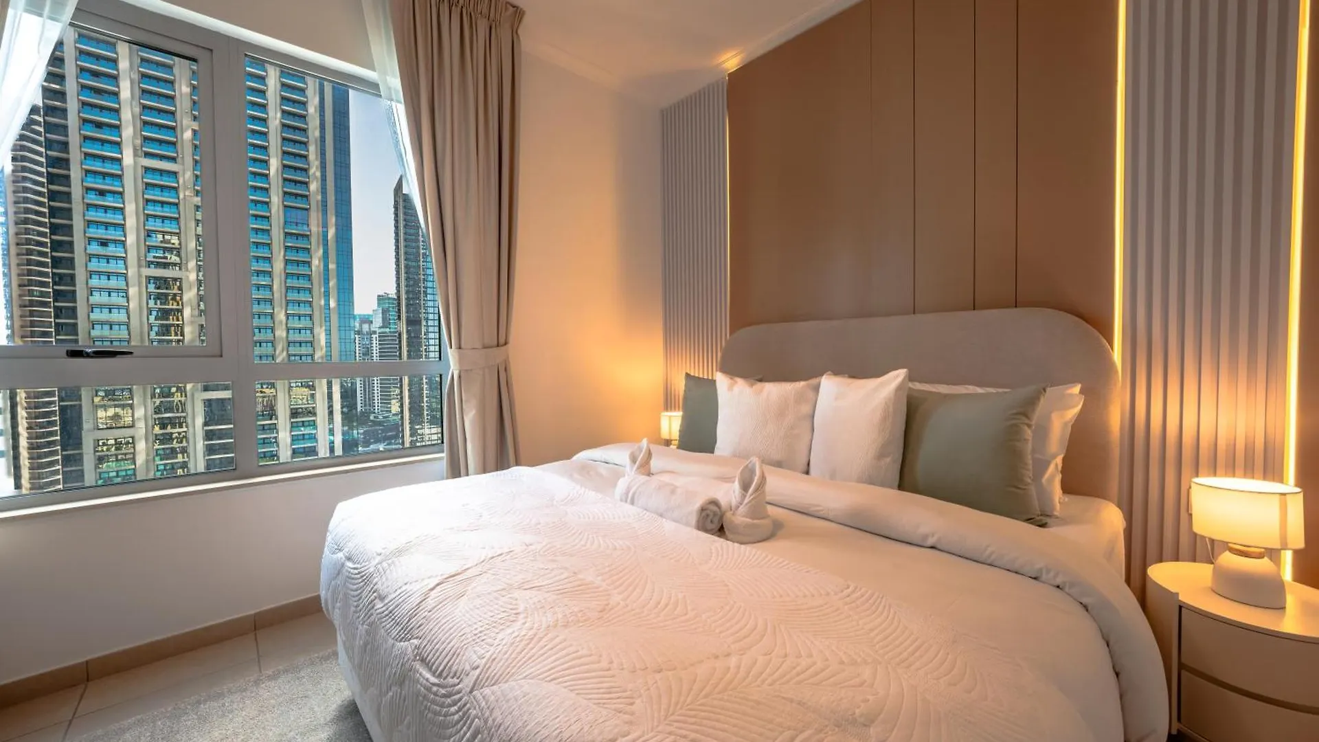 Best Location In Downtown Dubai Apartment